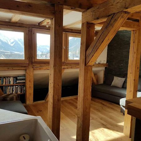 Beautiful Apartment In Chamonix Centre With Superb Mountain Views Экстерьер фото