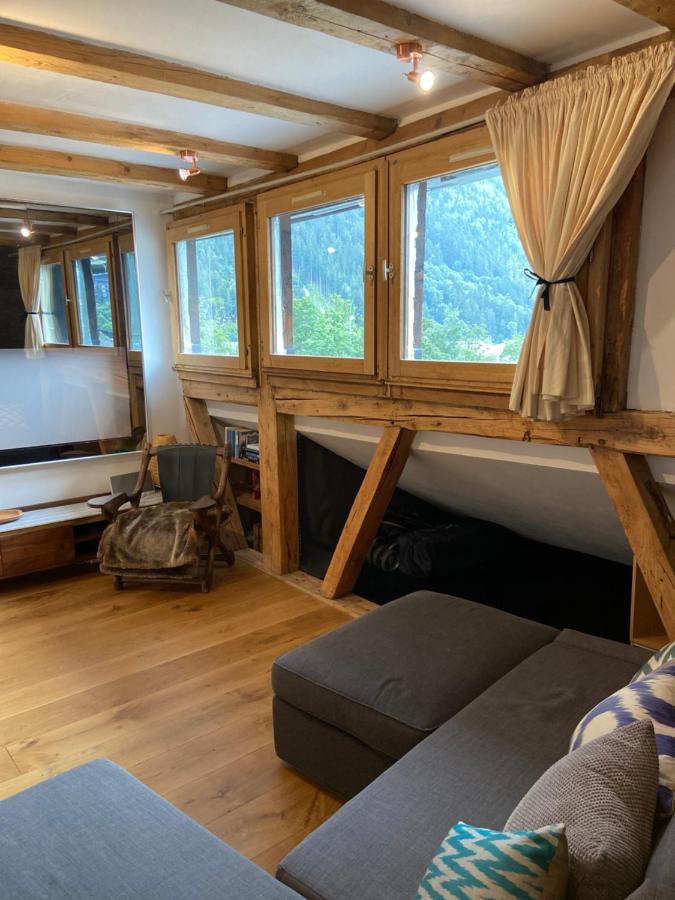 Beautiful Apartment In Chamonix Centre With Superb Mountain Views Экстерьер фото