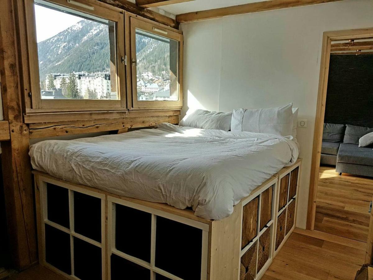 Beautiful Apartment In Chamonix Centre With Superb Mountain Views Экстерьер фото